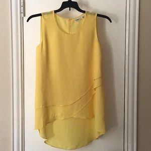 Layered sleeveless blouse